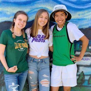 Meet your Posher, Aymon